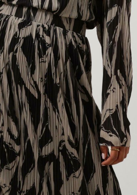 MSCH COPENHAGEN Jupe midi MSCHJANIELLA ILLEORA SKIRT AOP en noir - large