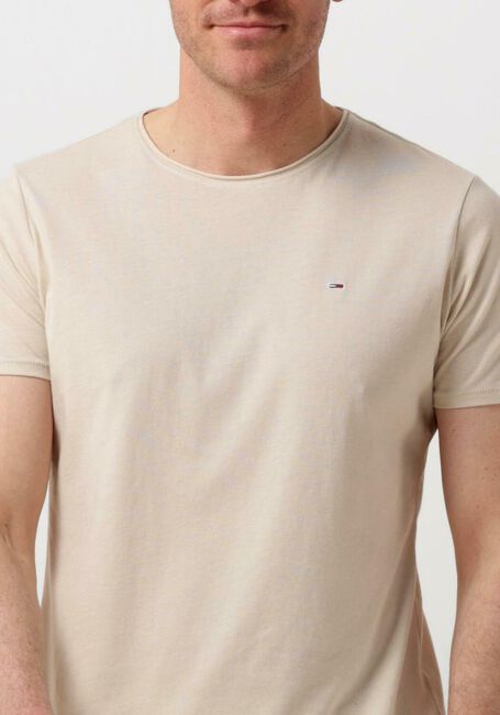 TOMMY JEANS T-shirt TJM XSLIM JASPE C NECK en beige - large
