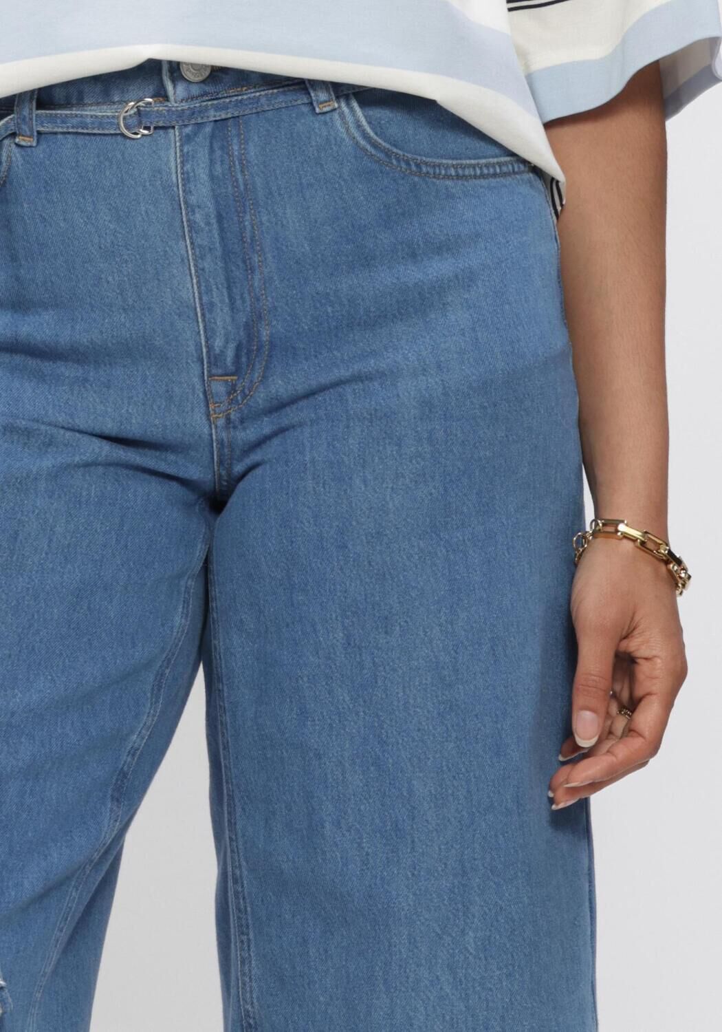 SELECTED WOMEN Pantalon courte SLFTENNA MW BERMUDA DENIM SHORTS en bleu - large