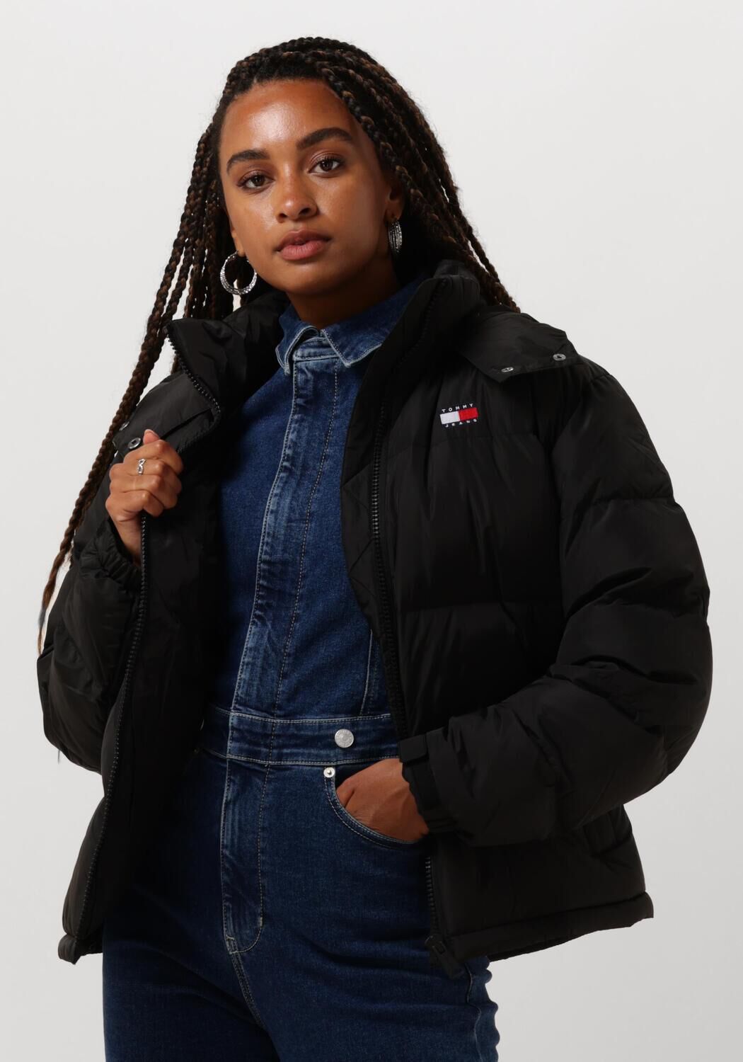 Zwarte TOMMY JEANS Gewatteerde jas TJW ALASKA PUFFER EX Omoda