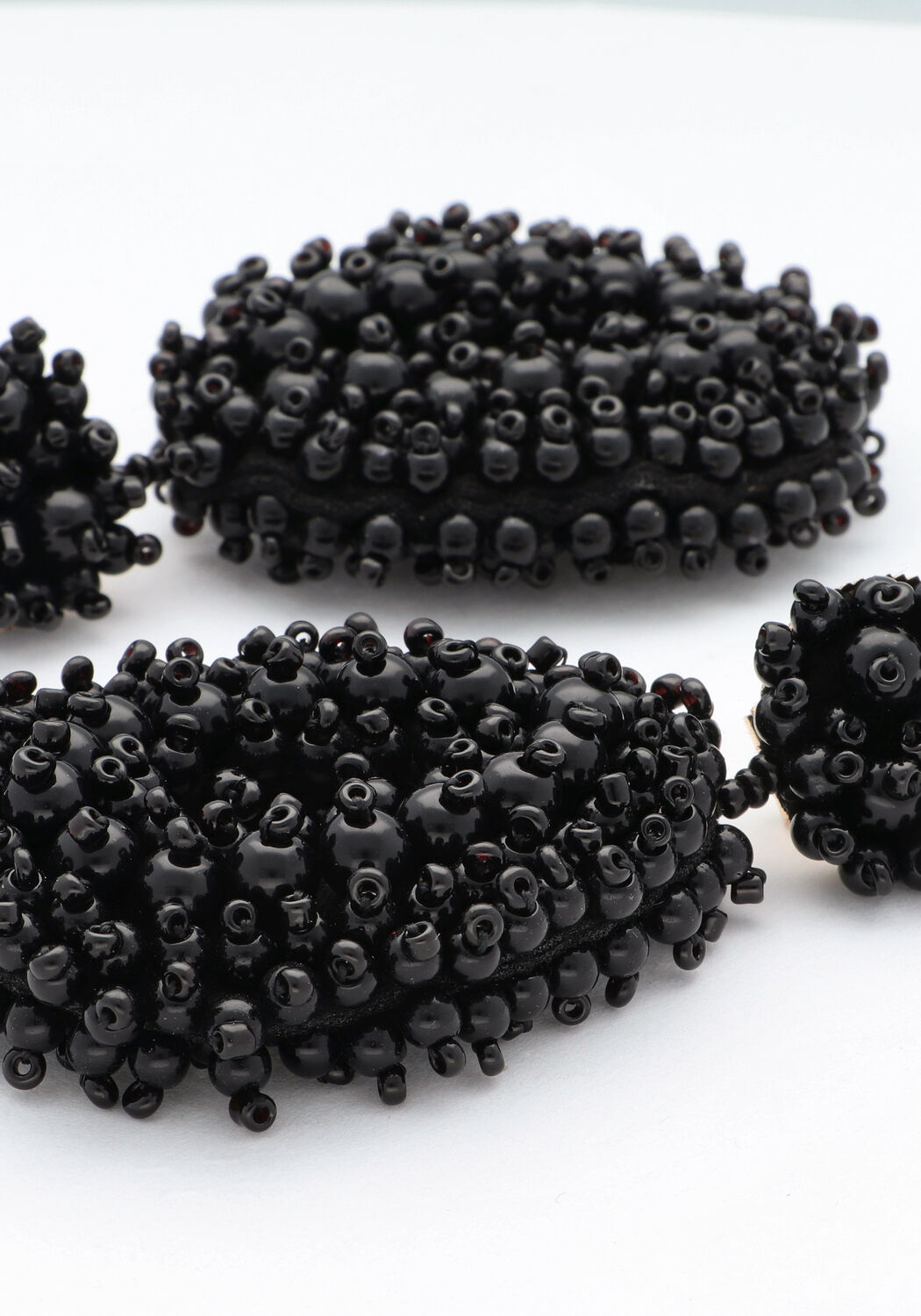 NOTRE-V Boucles d'oreilles EARRING BEADS en noir - large