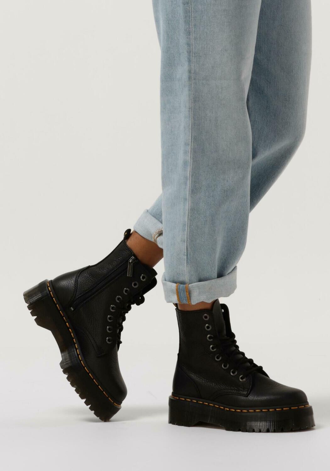 Zwarte DR MARTENS  JADON III - large