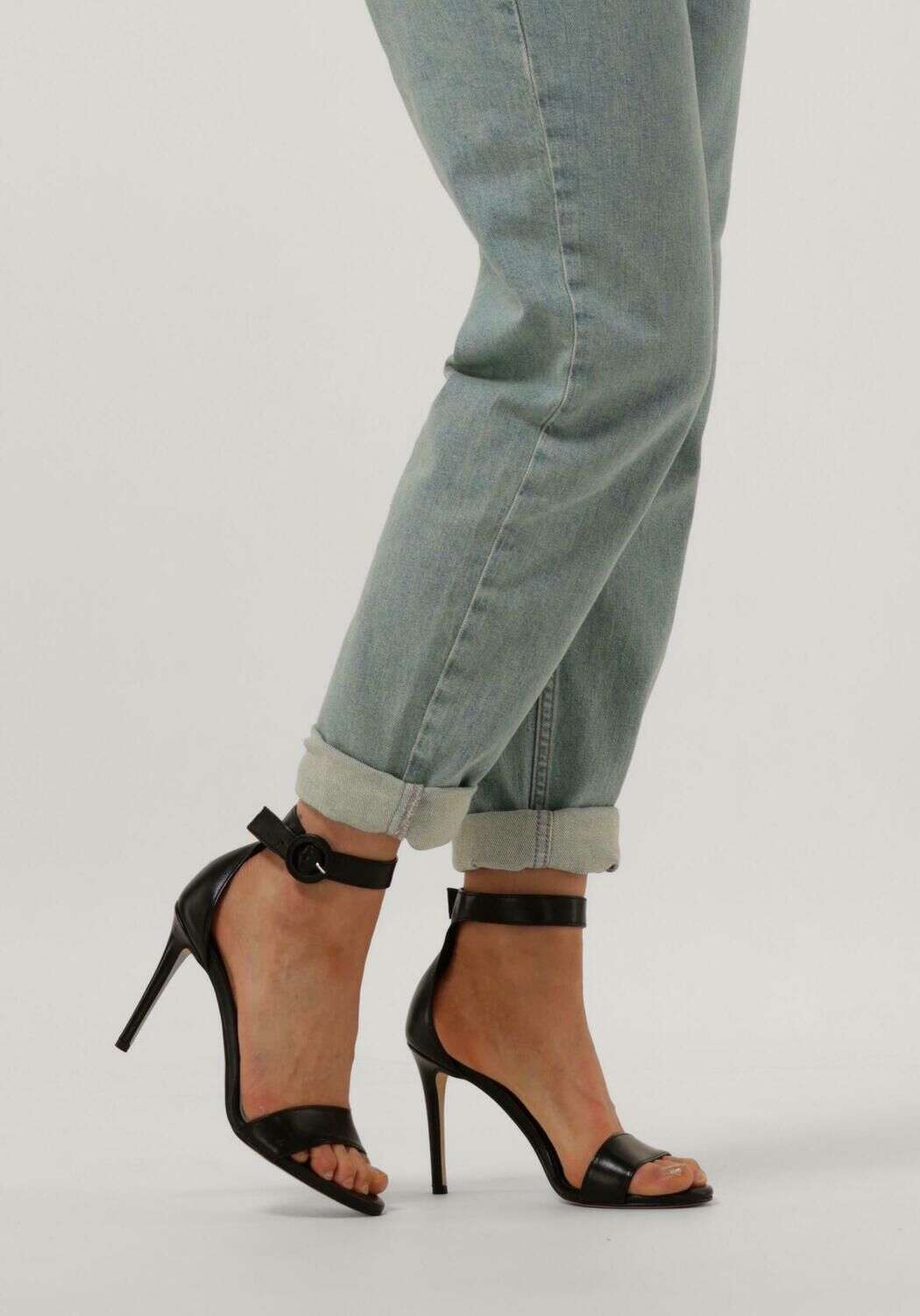 NOTRE-V 24716 Sandales en noir - large