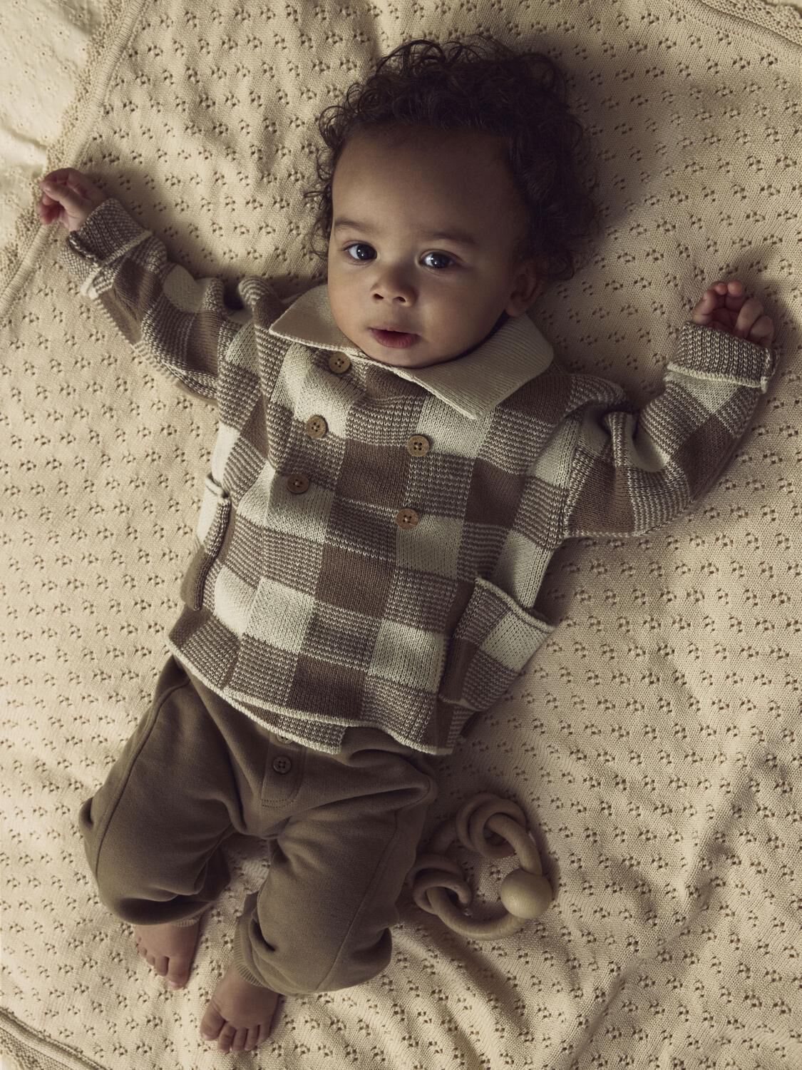 LIL' ATELIER Gilet NBMROBO LS LOOSE KNIT CARD LIL en multicolore - large