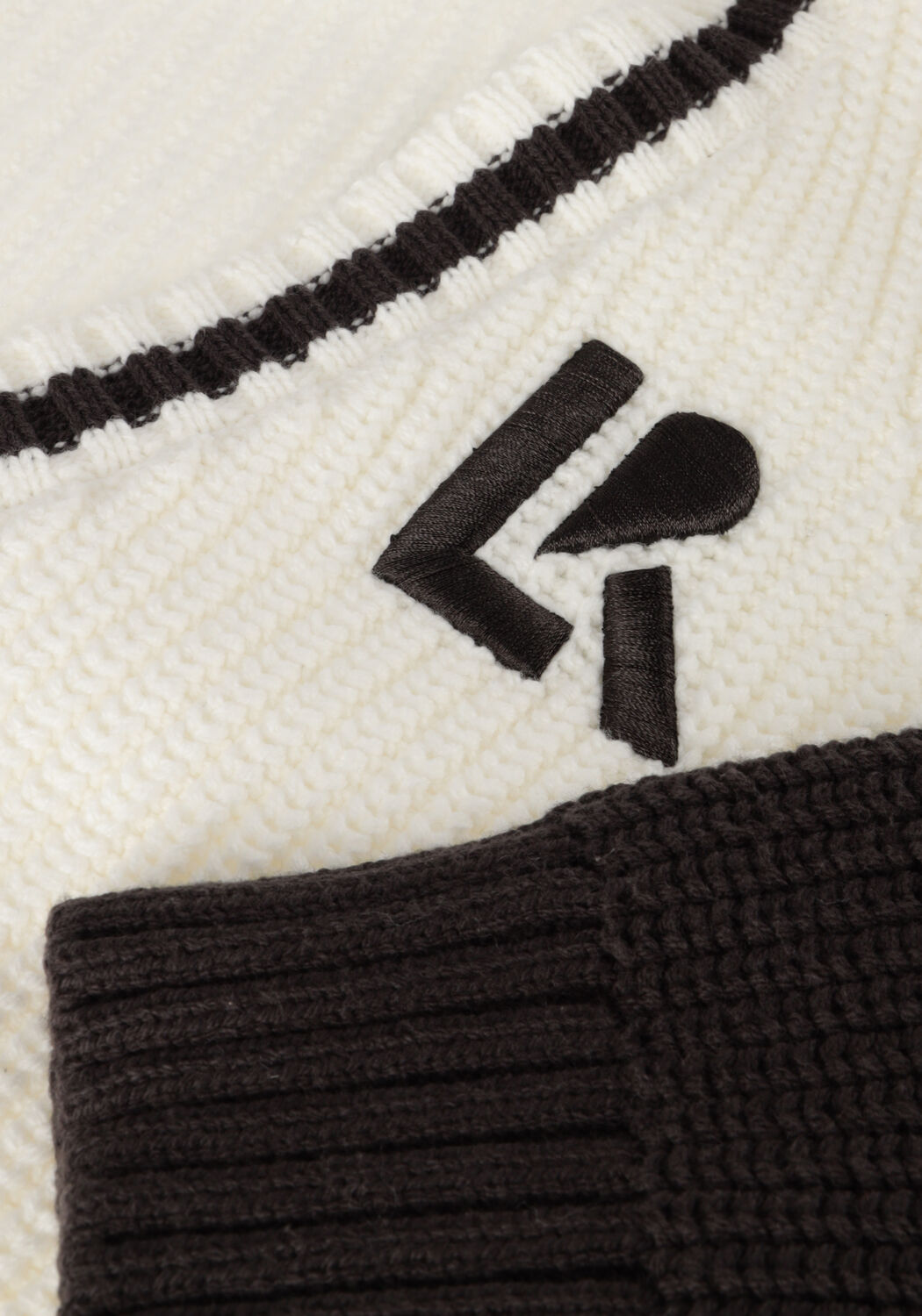 LOOXS 10sixteen Gilet 2401-5305 en blanc - large