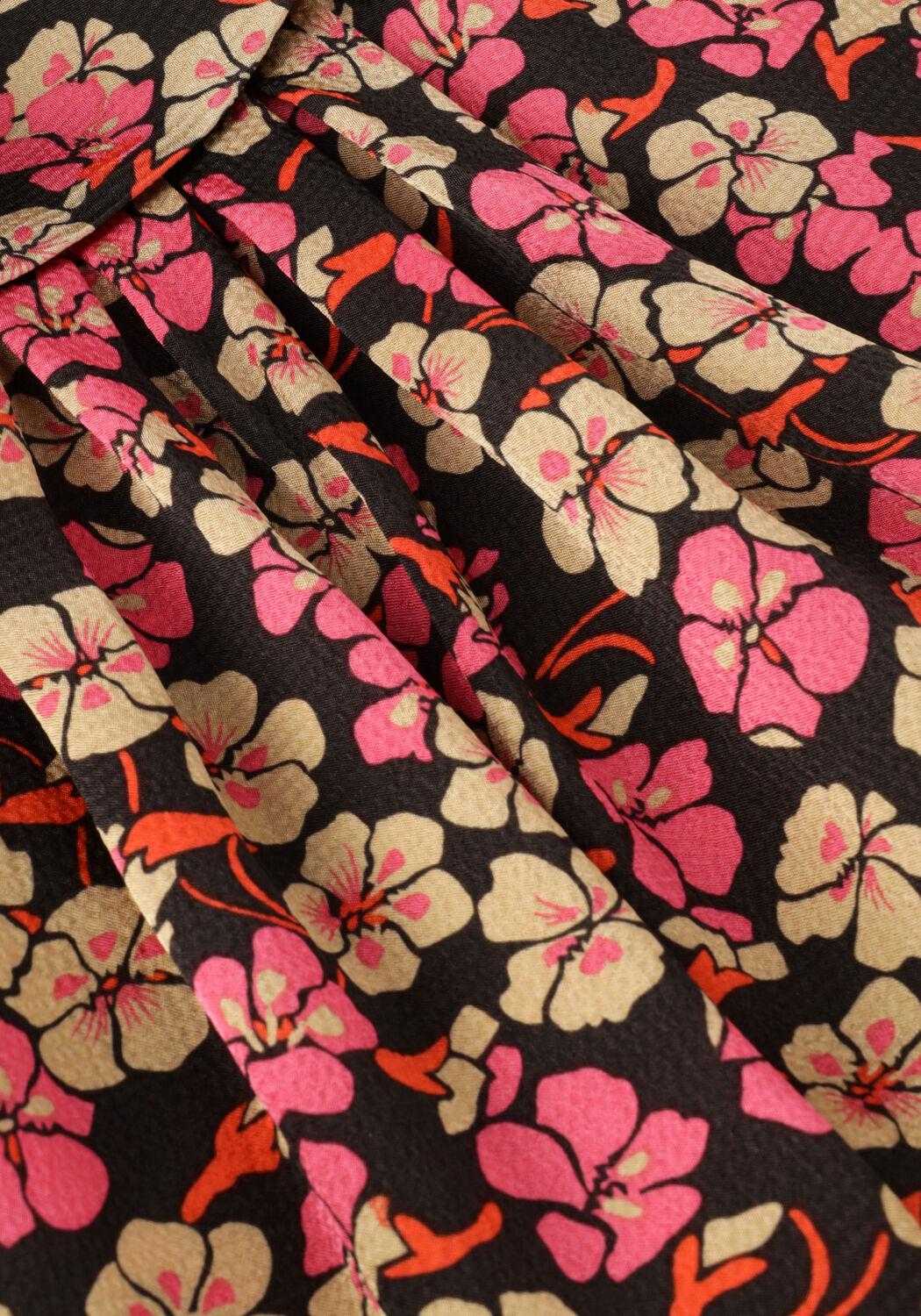 Roze SECOND FEMALE  VICTORY SHIRT - large