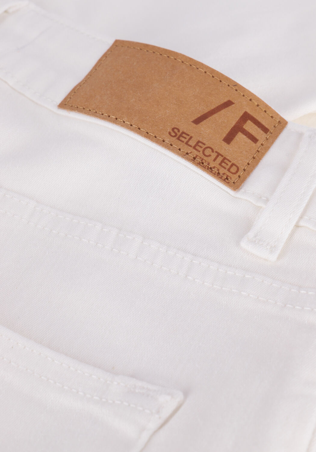 SELECTED WOMEN SLFSIA MW SNOW WHITE DENIM SHORTS Jeans en blanc - large