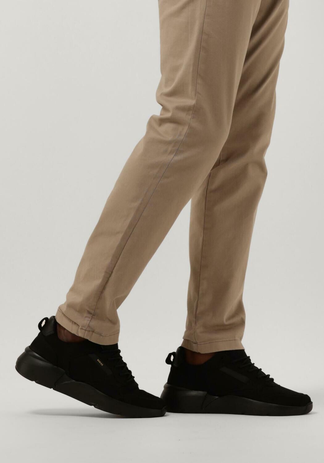 Zwarte NUBIKK Sneakers ROQUE ROAD WAVE - large