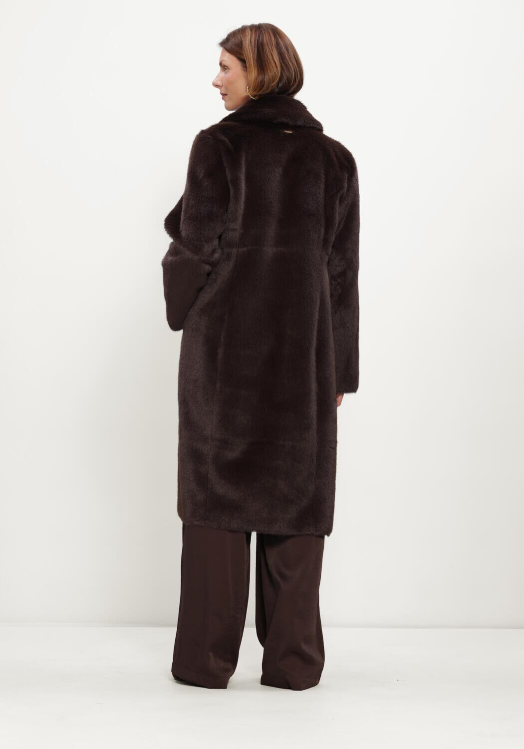 BEAUMONT Manteau en fausse fourrure COBY COAT en marron - large