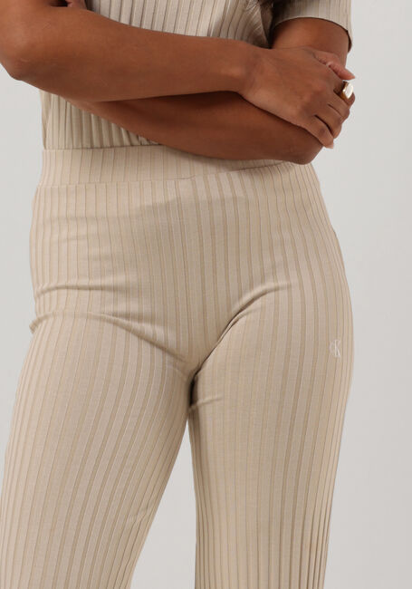 CALVIN KLEIN Pantalon évasé ELONGATED RIB PANTS en beige - large