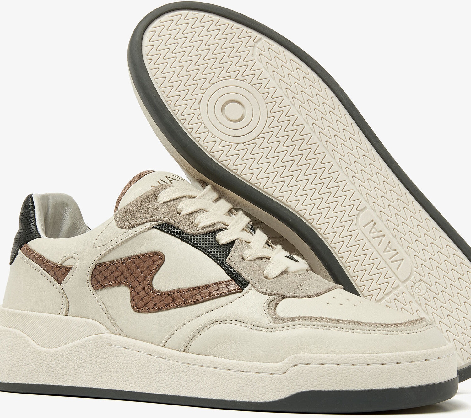 VIA VAI Baskets basses SAM LEVI en blanc - large