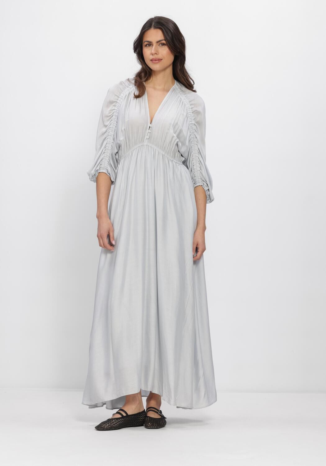 NEMA N210 Robes Gris fonc&eacute; - large