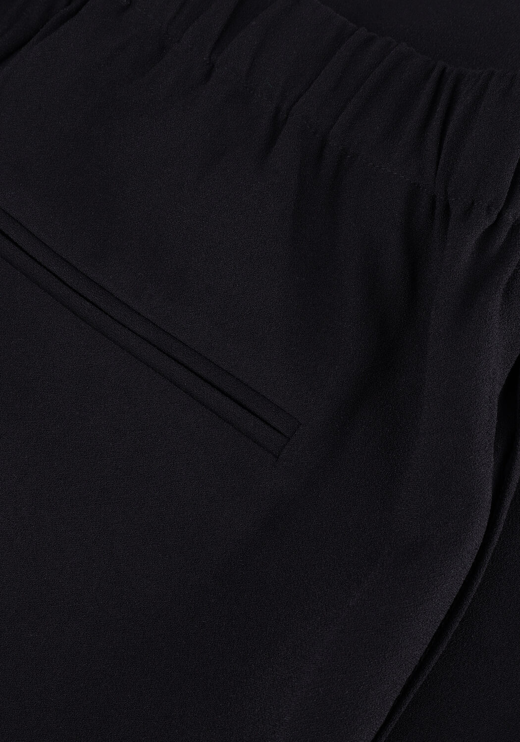 SELECTED WOMEN Pantalon large TINNI-RELAXED MW WIDE PANT B en noir - large