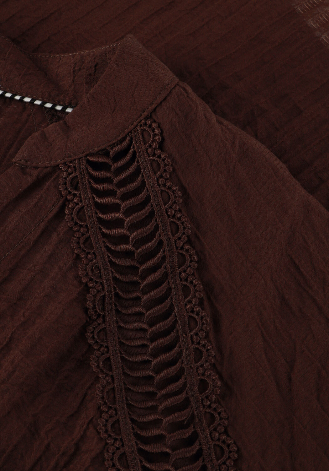 CO'COUTURE SHINA LACE V-SHIRT Blouses en marron - large