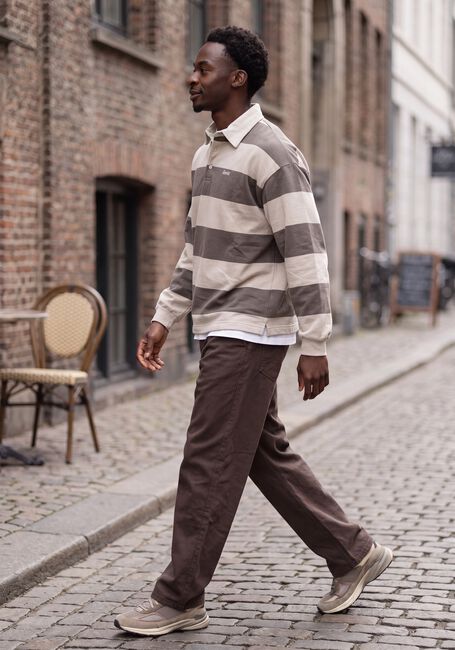 FOR&Eacute;T Chino CLAY TWILL PANTS en marron - large