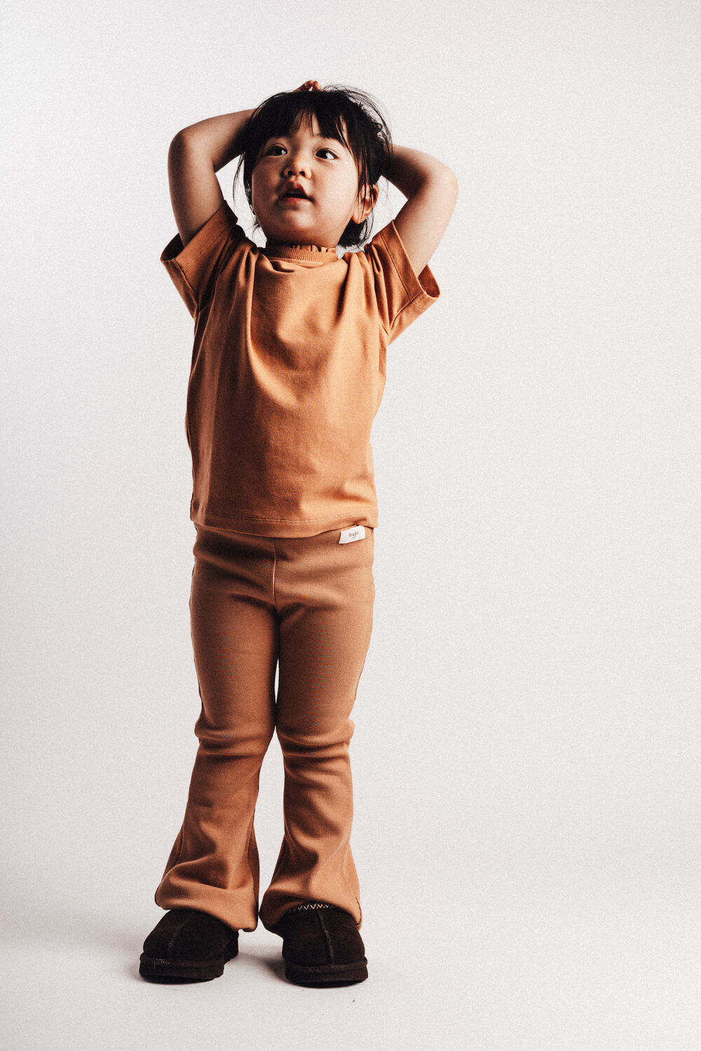 BAJE STUDIO Pantalon &eacute;vas&eacute; SIERRA en camel - large