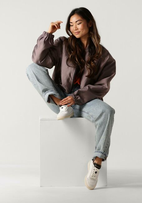 COLOURFUL REBEL T-shirt UNI LOGO BOXY TEE en orange - large