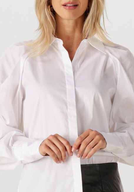 COPENHAGEN MUSE CMSOPHIE-SHIRT Blouses en blanc - large