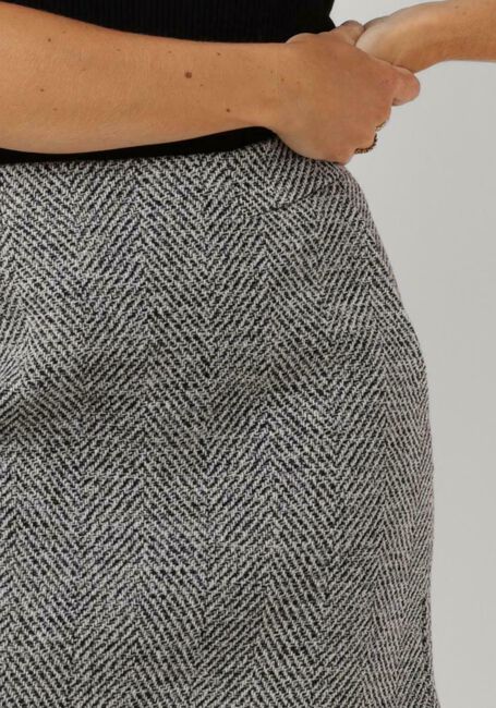 CO'COUTURE Mini-jupe INA HARRING MINI SKIRT en noir - large