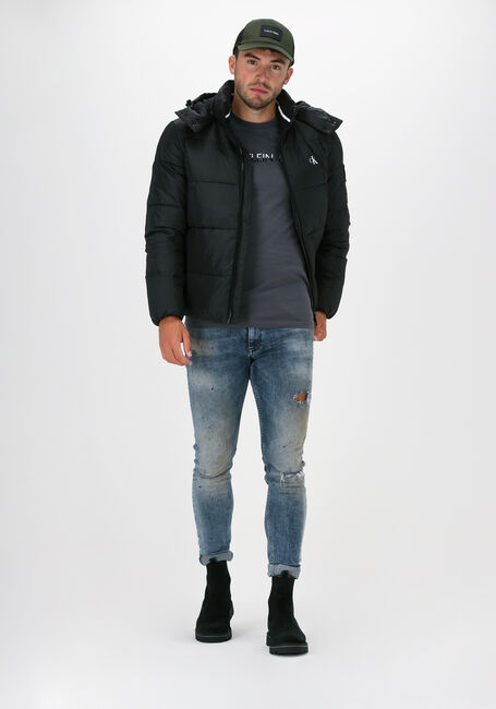 CALVIN KLEIN Veste matelassé ESSENTIALS NON DOWN JACKET en noir - large