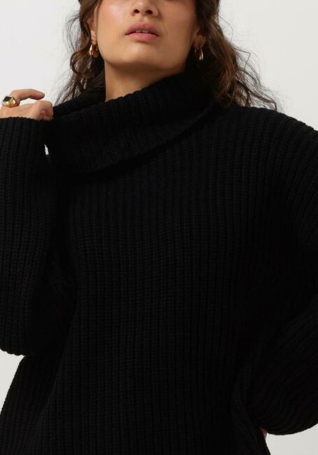 SELECTED FEMME Col roulé SLFSEFIKA LS KNIT ROLLNECK en noir - large