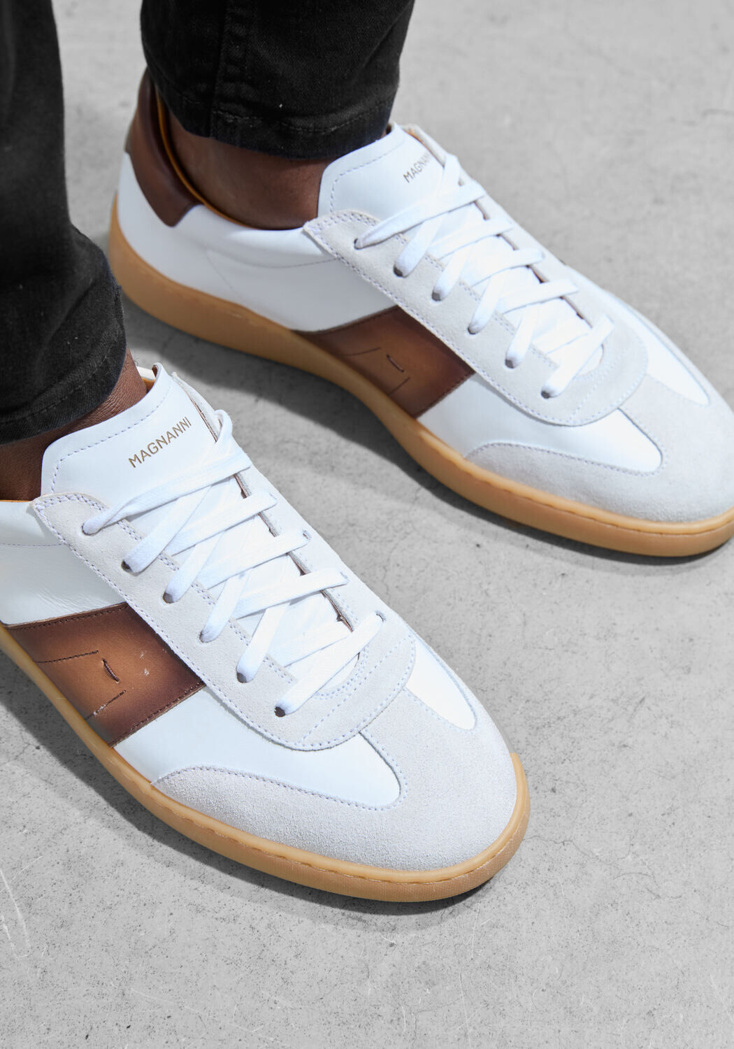 Witte MAGNANNI Sneakers 25851 - large