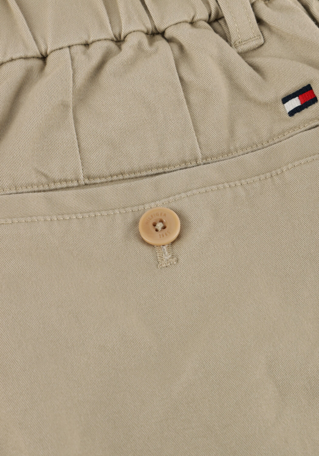 TOMMY HILFIGER Pantalon courte HALF EWB HARLEM SHORT CHINO Sable - large