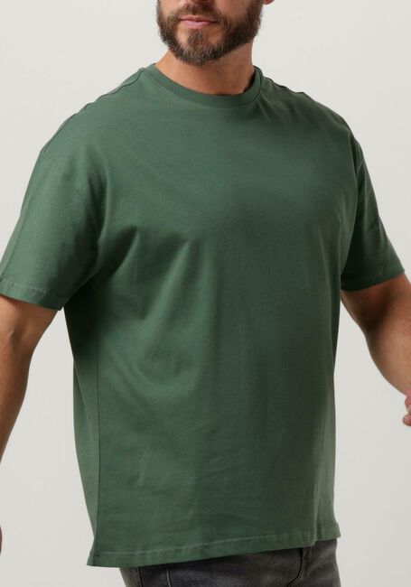 Donkergroene PUREWHITE T-shirt TSHIRT WITH SMALL LOGO AT SIDE AND BIG BACK EMBROIDERY - large