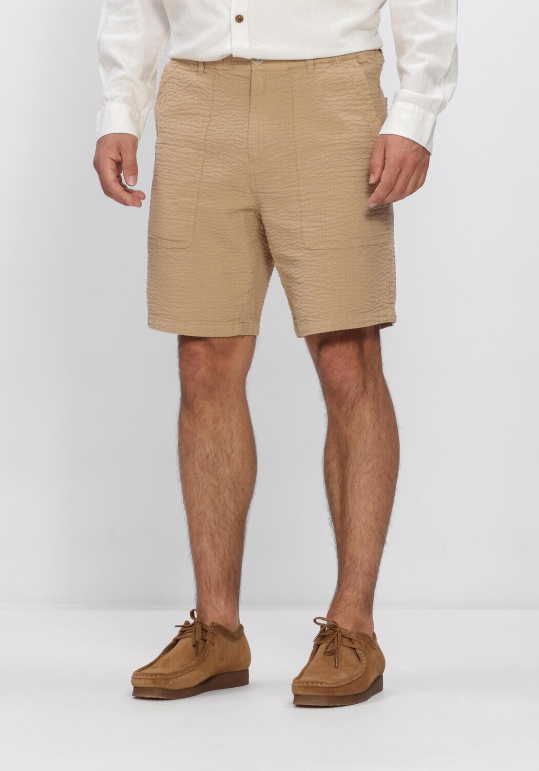 ANERKJENDT Pantalon courte AKJAN SEERSUCKER SHORTS en beige - large