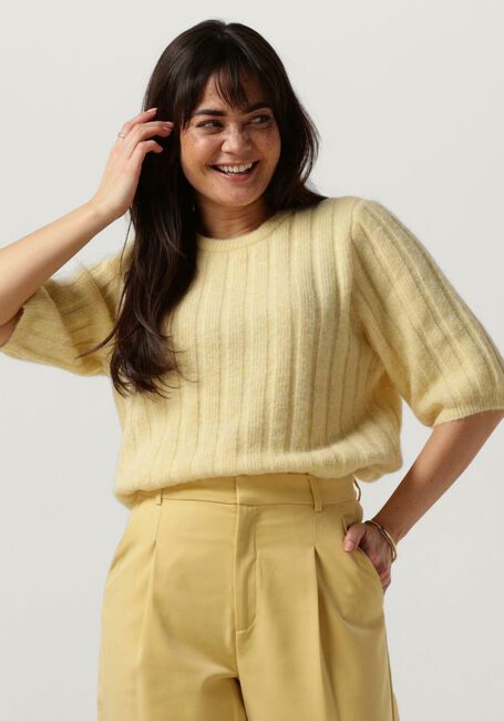 GESTUZ Pull ALPHA TEE en jaune - large