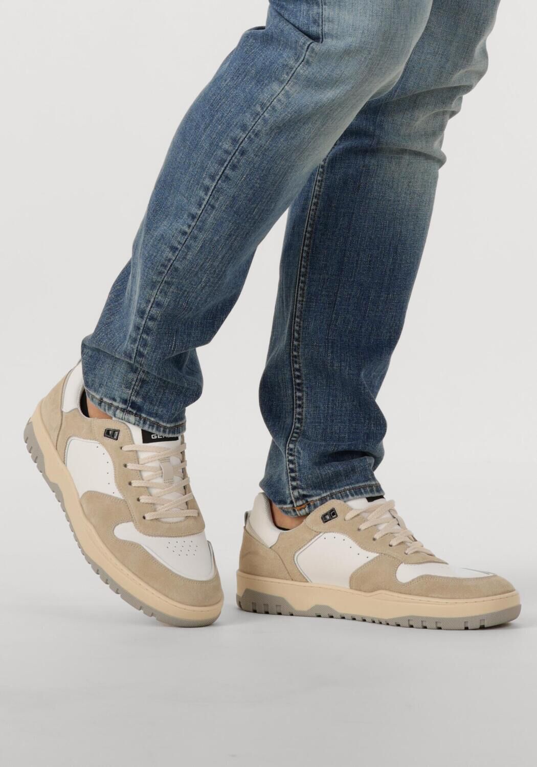 Beige GENTI Sneakers FURY - large