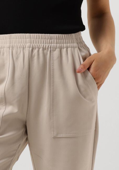 BRUUNS BAZAAR Pantalon BRASSICA CILLA PANTS en beige - large