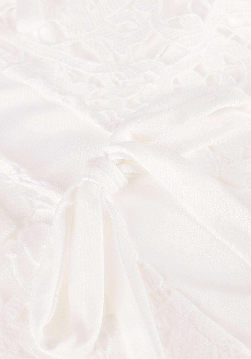 STUDIO AMAYA MARIE Blouses en blanc - large