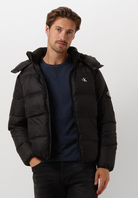 CALVIN KLEIN Veste matelassé ESSENTIALS DOWN JACKET en noir - large
