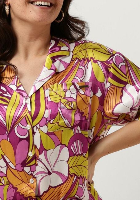 COLOURFUL REBEL CELESTE FLORAL SHORT SLEEVE BLOUSE Blouses en multicolore - large