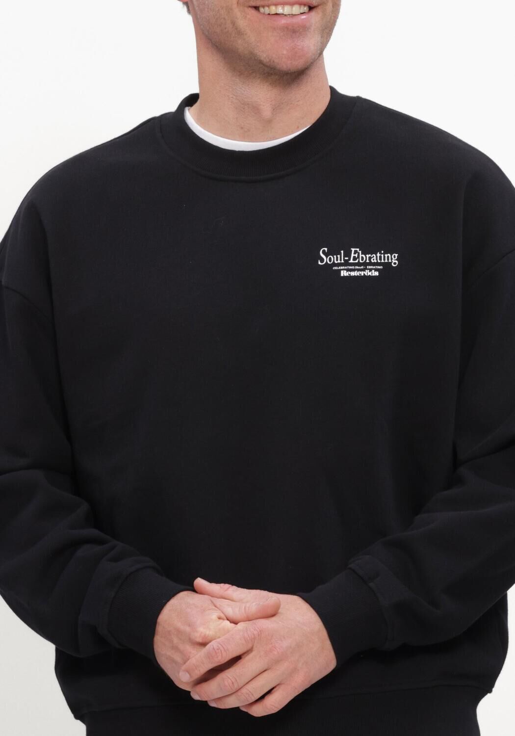 RESTER&Ouml;DS Pull RTDRAKE CHESTPRINT CREW en noir - large