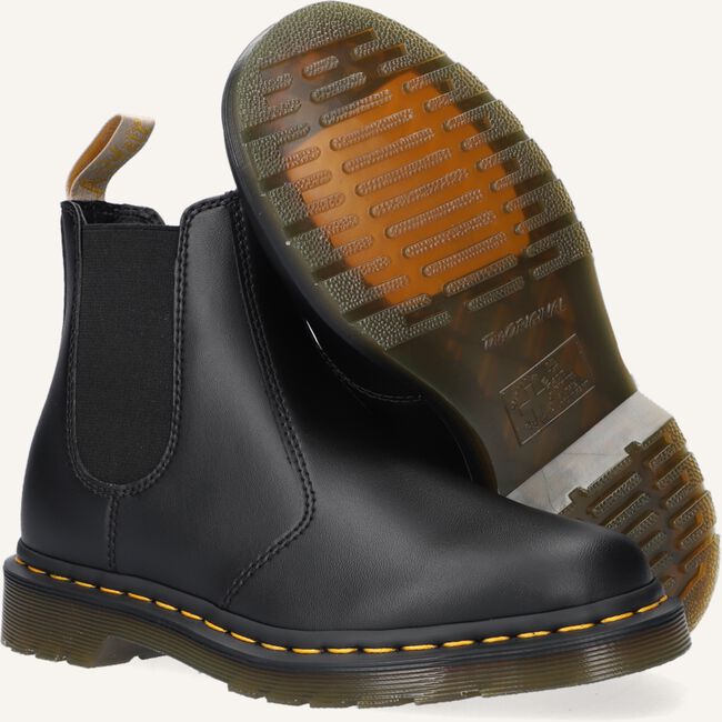 Zwarte DR MARTENS  2976 VEGAN Zwarte DR MARTENS  2976 VEGAN - large