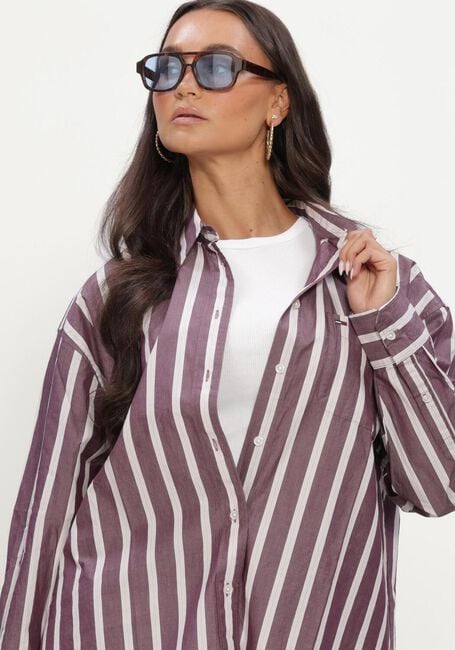 Paarse TOMMY JEANS  TJW OVS ESSENTIAL SHIRT EXT - large