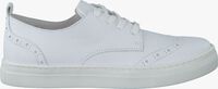 KANJERS Chaussures à lacets 4261 en blanc - medium