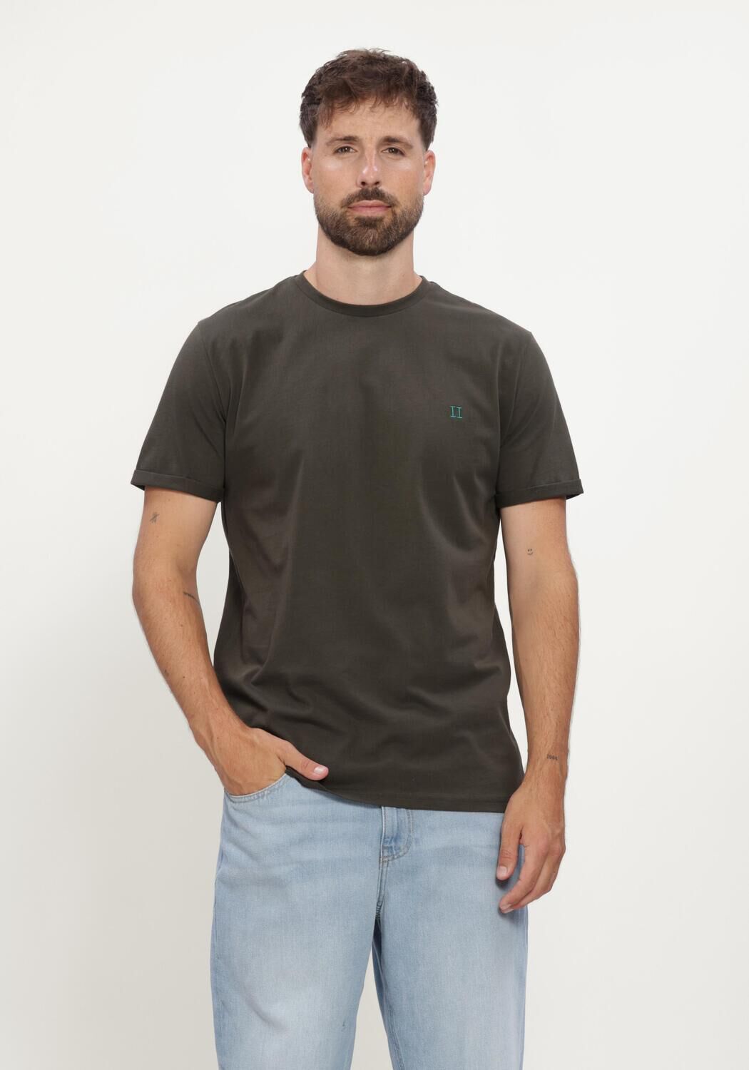 Groene LES DEUX T-shirt CORE SEASONAL T-SHIRT - large