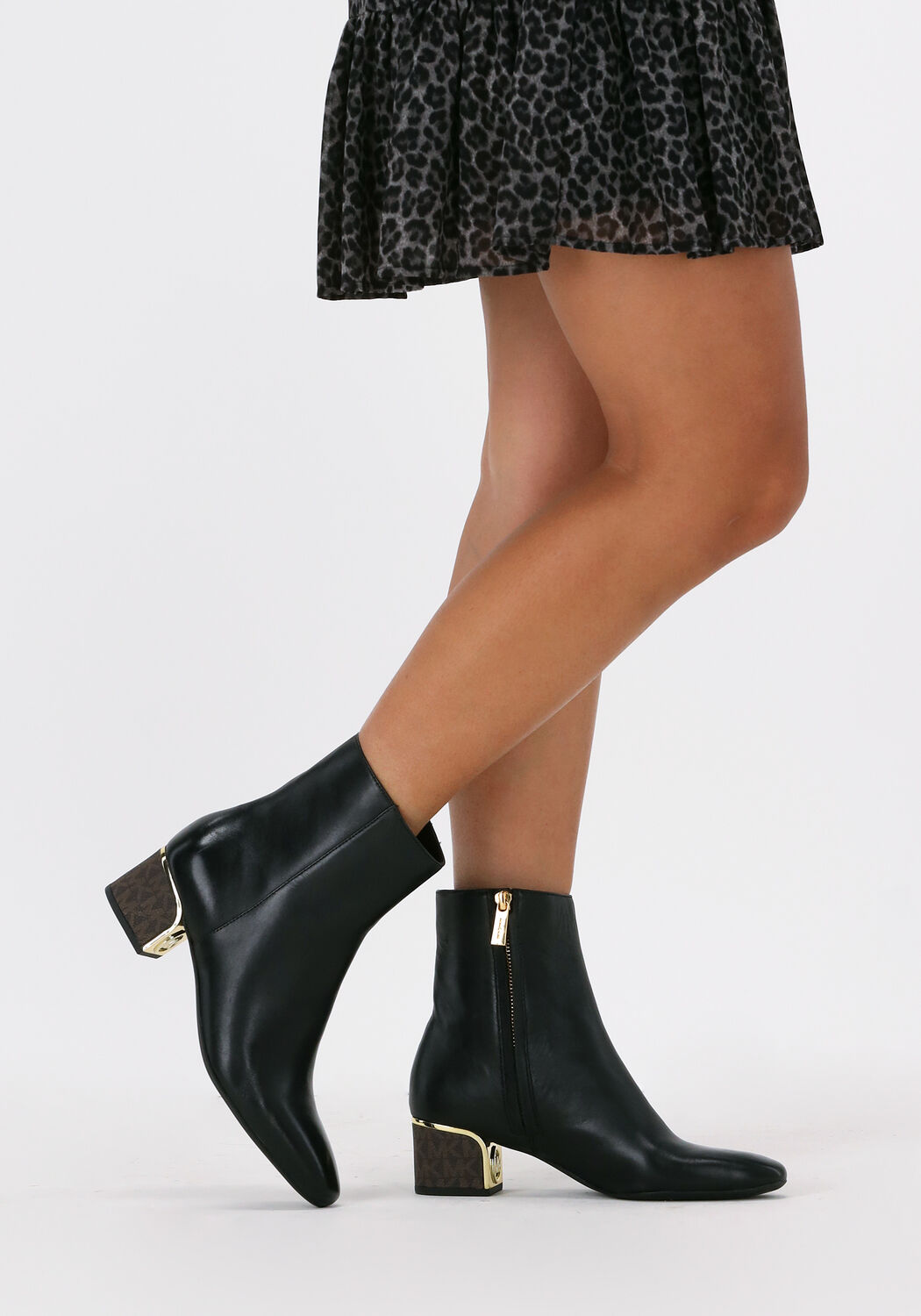 Zwarte MICHAEL KORS Enkellaarsjes LANA FLEX BOOTIE Omoda