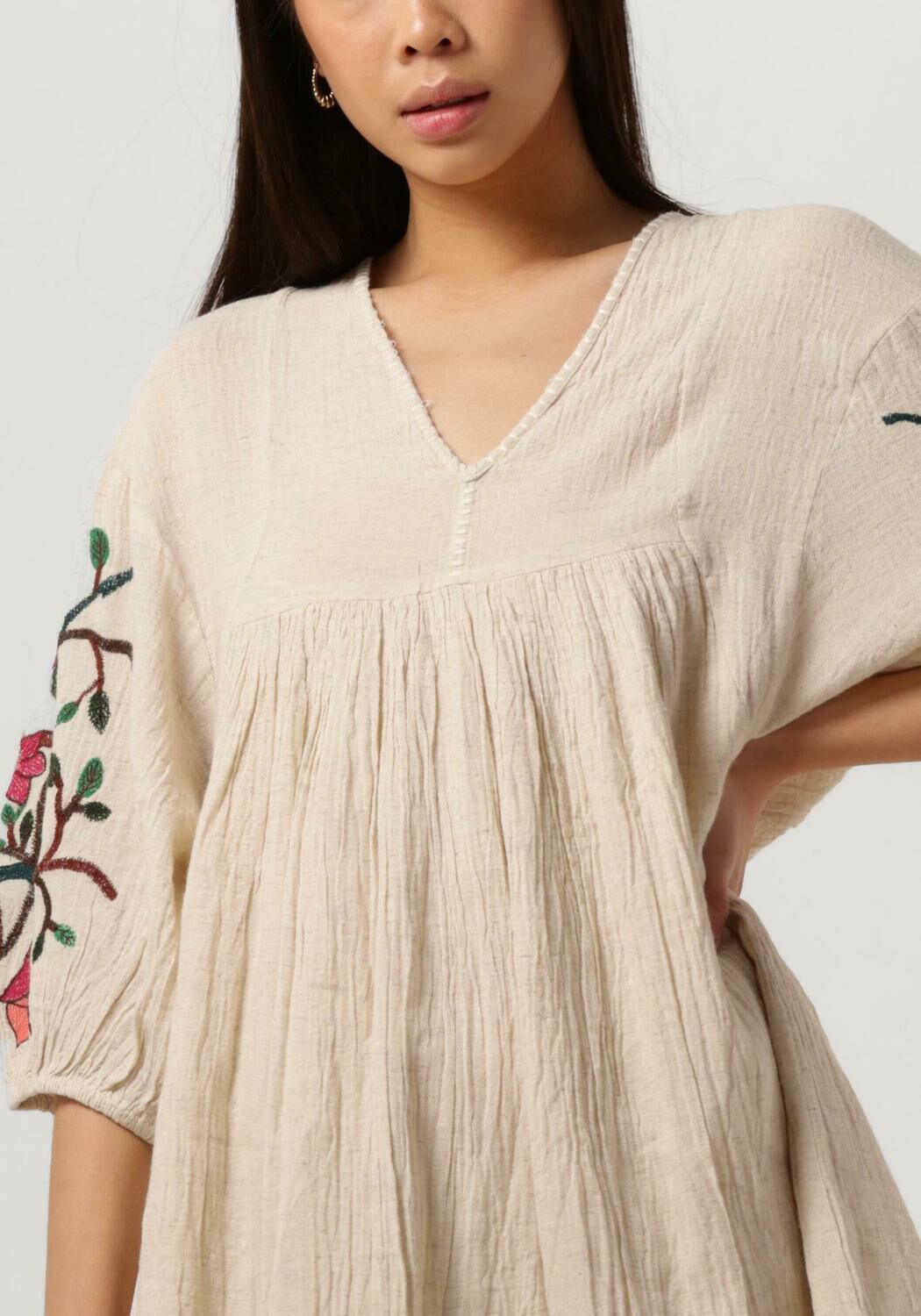 Embroidery jurk hot sale