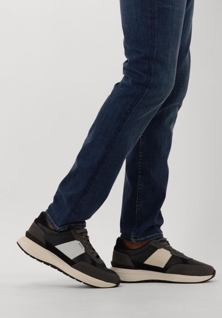 BOSS Baskets basses JACE RUNN en bleu - large