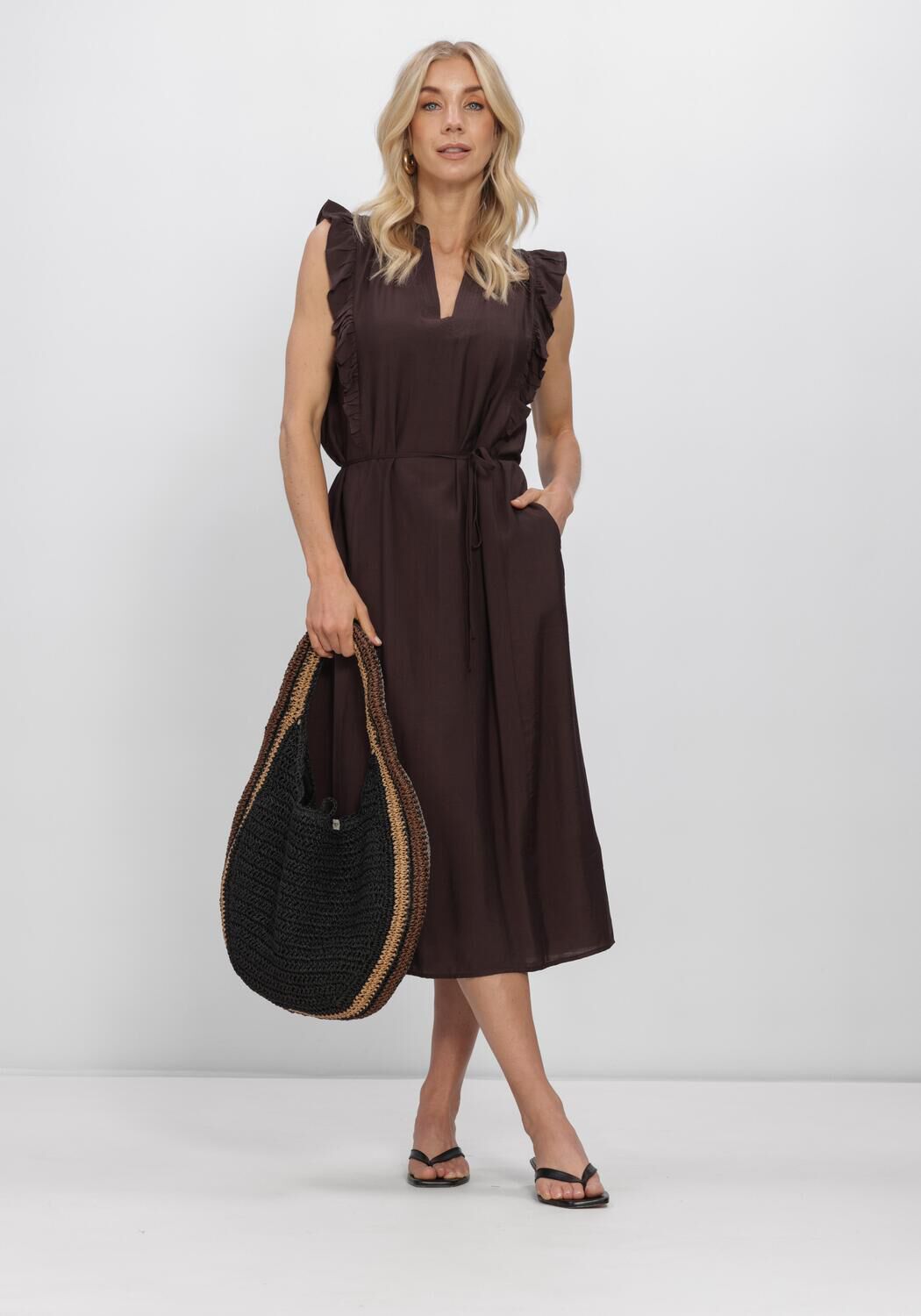 CO'COUTURE Robe midi HERACC FRILL SS V-DRESS en marron - large
