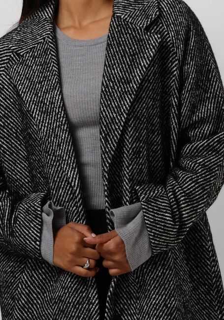 MY ESSENTIAL WARDROBE Manteau MAGGIEMW COAT en noir - large