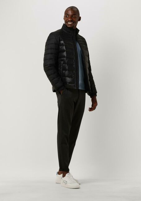 BOSS ORANGE Veste matelassé ODEN en noir - large