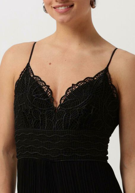 GUESS Combinaison AMIAH PLEATED JUMPSUIT en noir - large