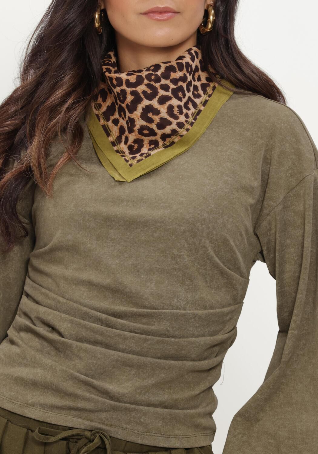 REFINED DEPARTMENT Pull LADIES KNITTED LONGSLEEVE CRUZ en vert - large
