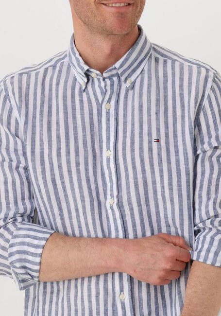 TOMMY HILFIGER Chemise décontracté LINEN ESSENTIAL STRIPE RF SHIRT en bleu - large