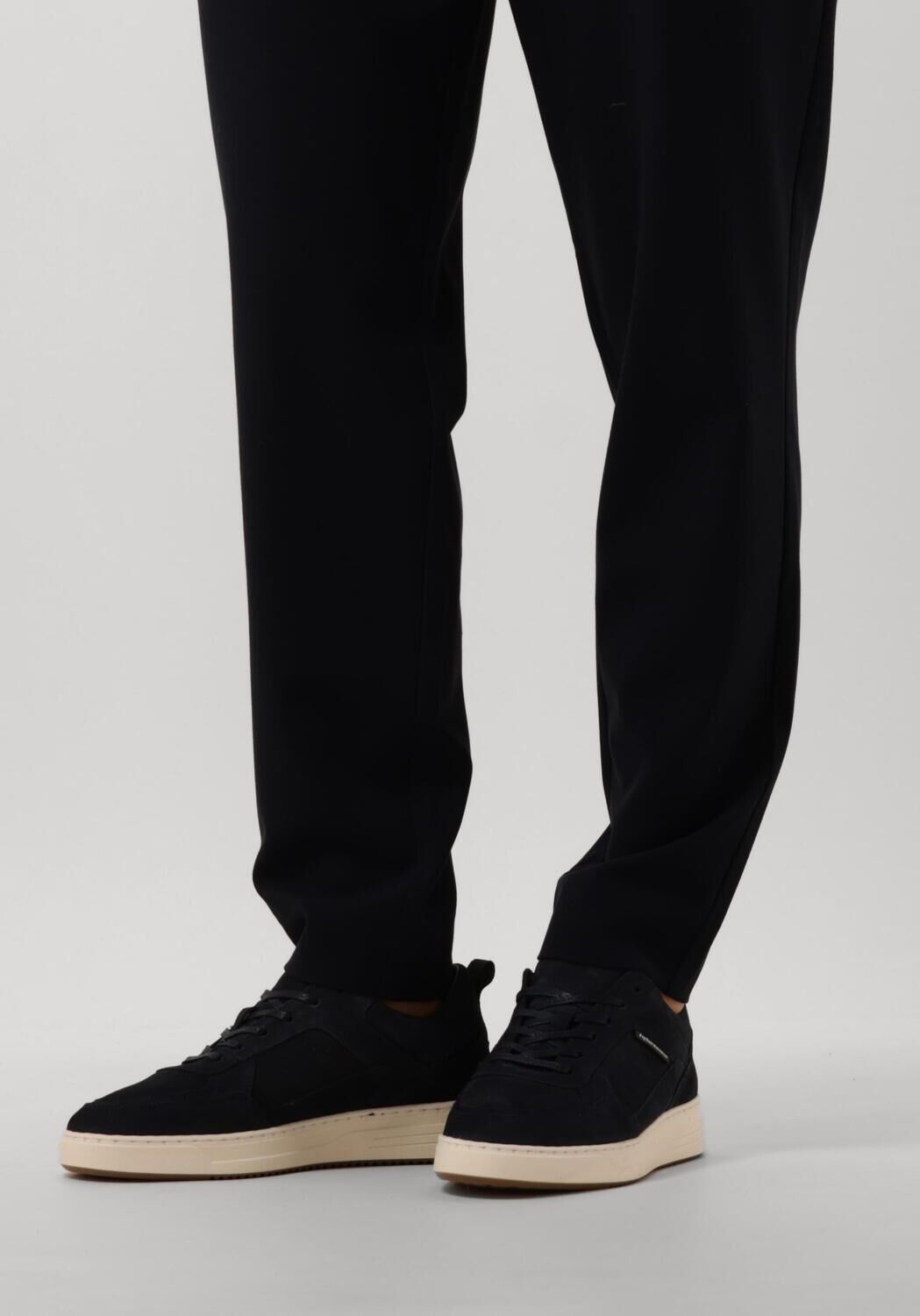 CYCLEUR DE LUXE Baskets basses COMMUTER en bleu - large